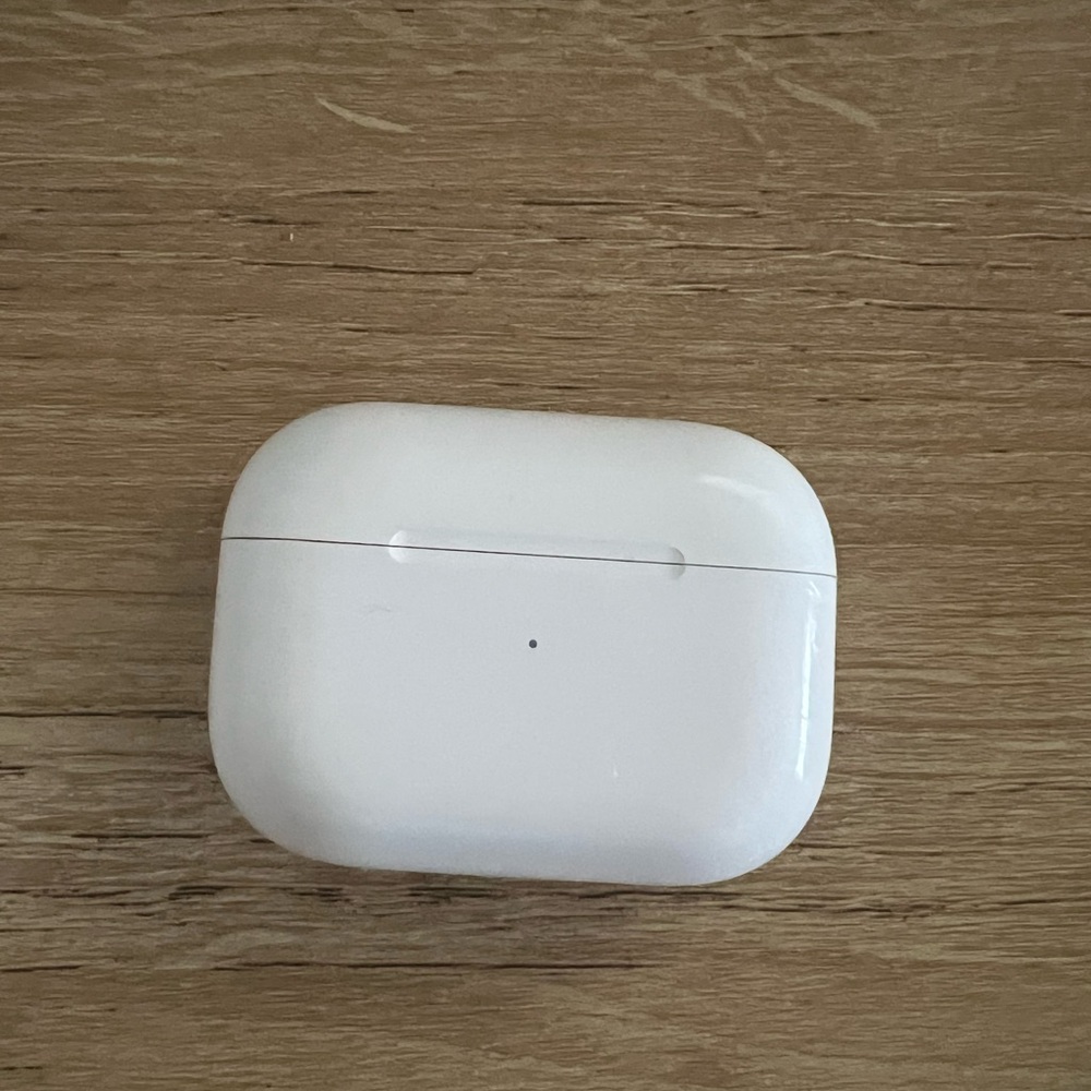 Apple AirPods Pro Wireless Earbuds
